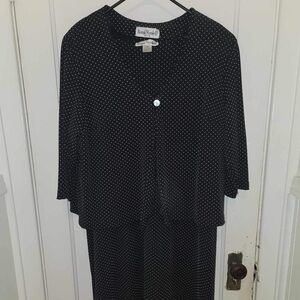 Women’s black & white polka dot dress
